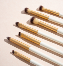 Load image into Gallery viewer, Iconic Nudes 7 Piece Brush Set