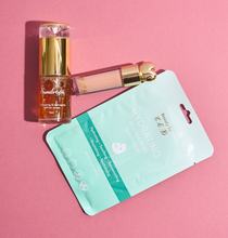 Load image into Gallery viewer, TikTok Glow Bundle XO Lip Oil - Limited Edition
